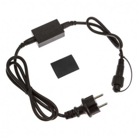 Serie di Luci da 10 metri con 135 Led Bianco Caldo + 15 Flash, Cavo in Caucciù Verde Professionale, Connettibile, Uso Esterno