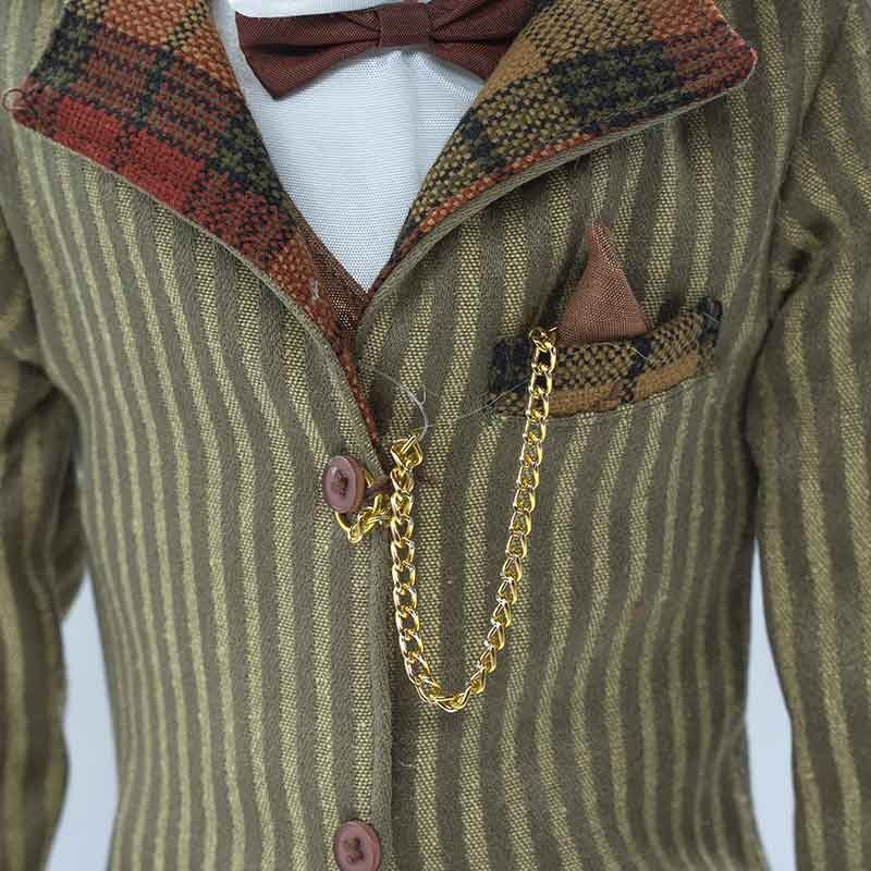 Renna Natalizia con Completo su Base Rotonda H.70 cm