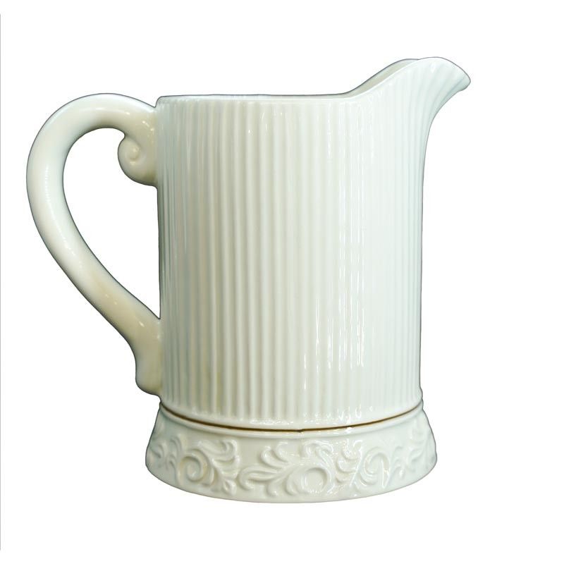 Brocca in Ceramica Bianca con Renna H.17 cm