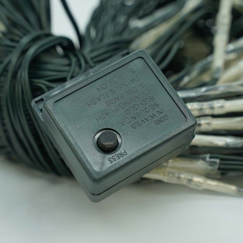 Mantello con 195 Luci Led Bianco Freddo con Controller 8 Giochi