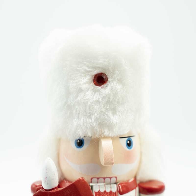 Schiaccianoci di Natale in Legno Bianco e Rosso con Ascia H.25 cm