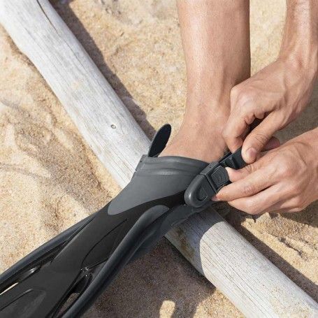 Pinne da Immersione Tg 37,5 a 41 Disponibili in 2 Colori - Bestway