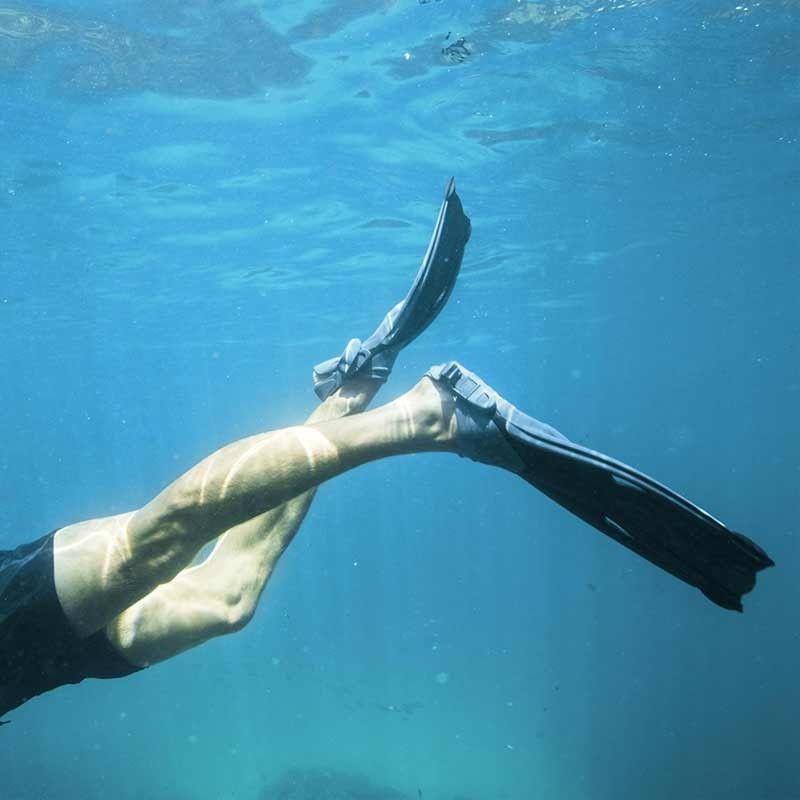 Pinne da Immersione Tg 43 a 48 Disponibili in 2 Colori - Bestway