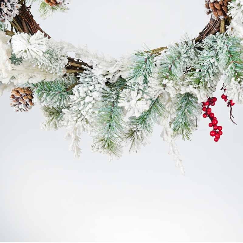 Ghirlanda Natalizia Innevata con Bacche Rosse D.70 cm