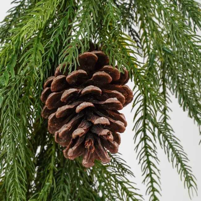 Tralcio Natalizio con Pigne in PE L.183 cm