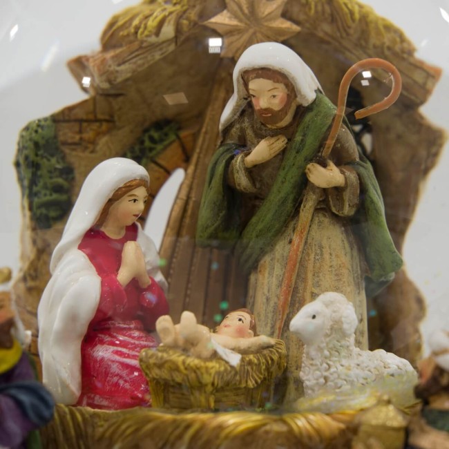 Carillon Natalizio con Natività Luci Led e Musica H.15,5 cm