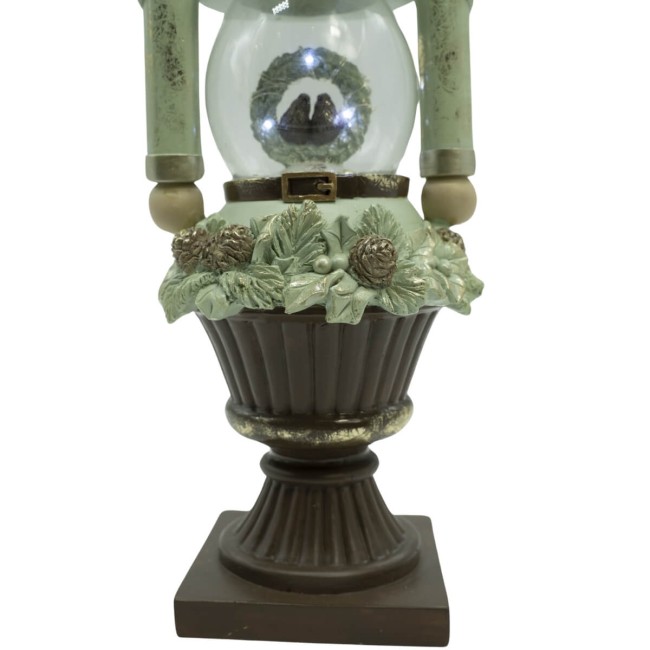 Schiaccianoci Natalizio in Resina con Sfera a Led H.33 cm