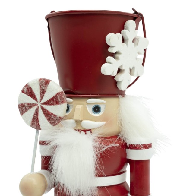 Schiaccianoci Natalizi in Resina con Cappello a Secchio in Latta H.24 cm