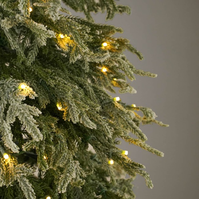 Albero di Natale Innevato Slim con Luci Led - Chamonix