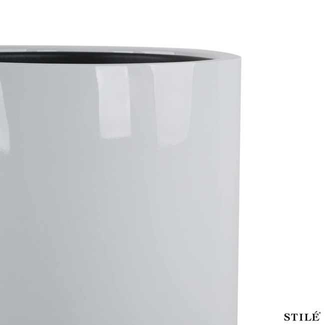 Set 2 Vasi Bianchi Laccati Lucidi in Fiberstone