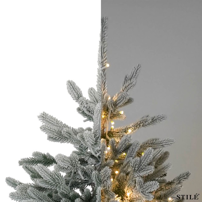 Albero di Natale Innevato in PE con Luci Led Integrate H.180/300 cm - Douglas Lux Snow