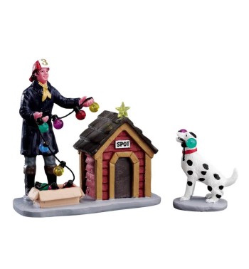 Spot Helps Out, Set Of 2 - Lemax 52320